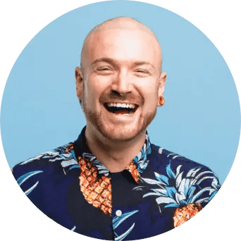 Man smiling with an email icon next to him. Email hygiene starts with ZeroBounce